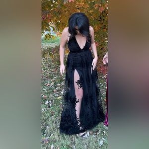 Windsor Morgan Formal Flocked Velvet Dress